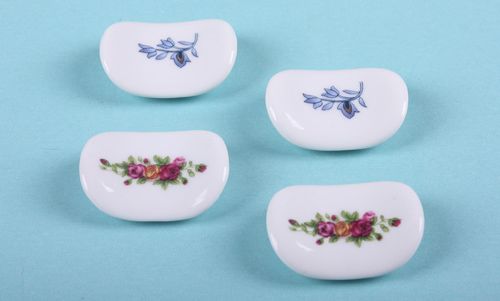 porcelain chopstick rack